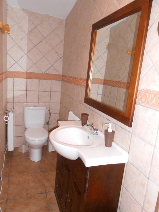 El Portal Viejo Apartment Cabezuela Del Valle Luaran gambar