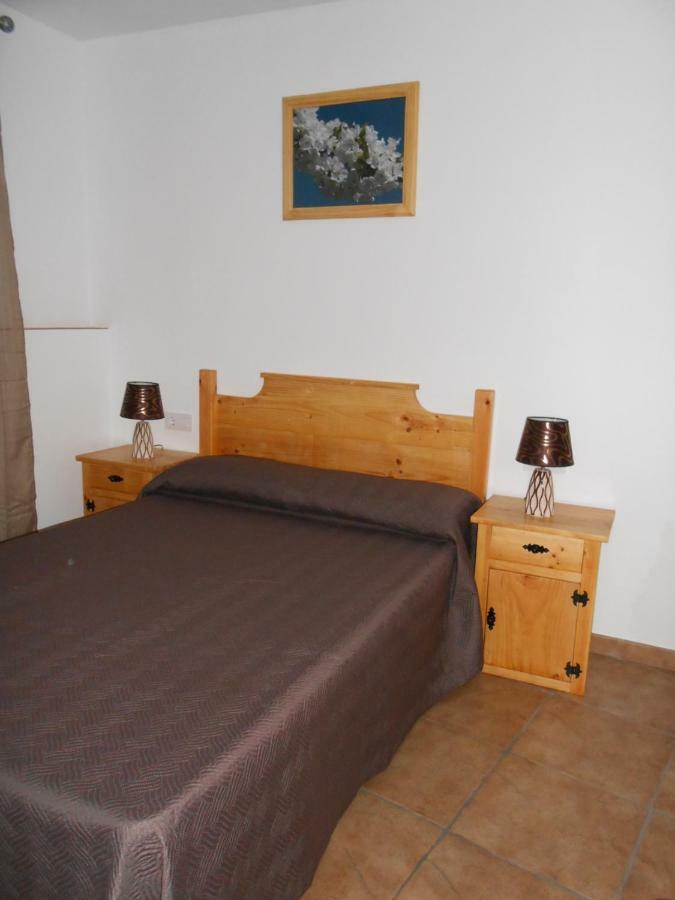 El Portal Viejo Apartment Cabezuela Del Valle Luaran gambar